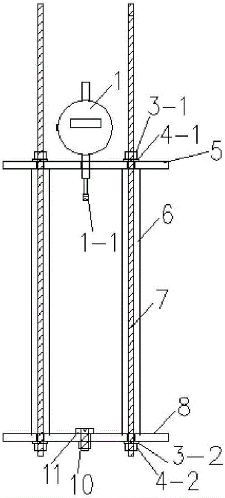 Wall brick hygroscopic-expansion-deformation dynamic testing instrument and testing method