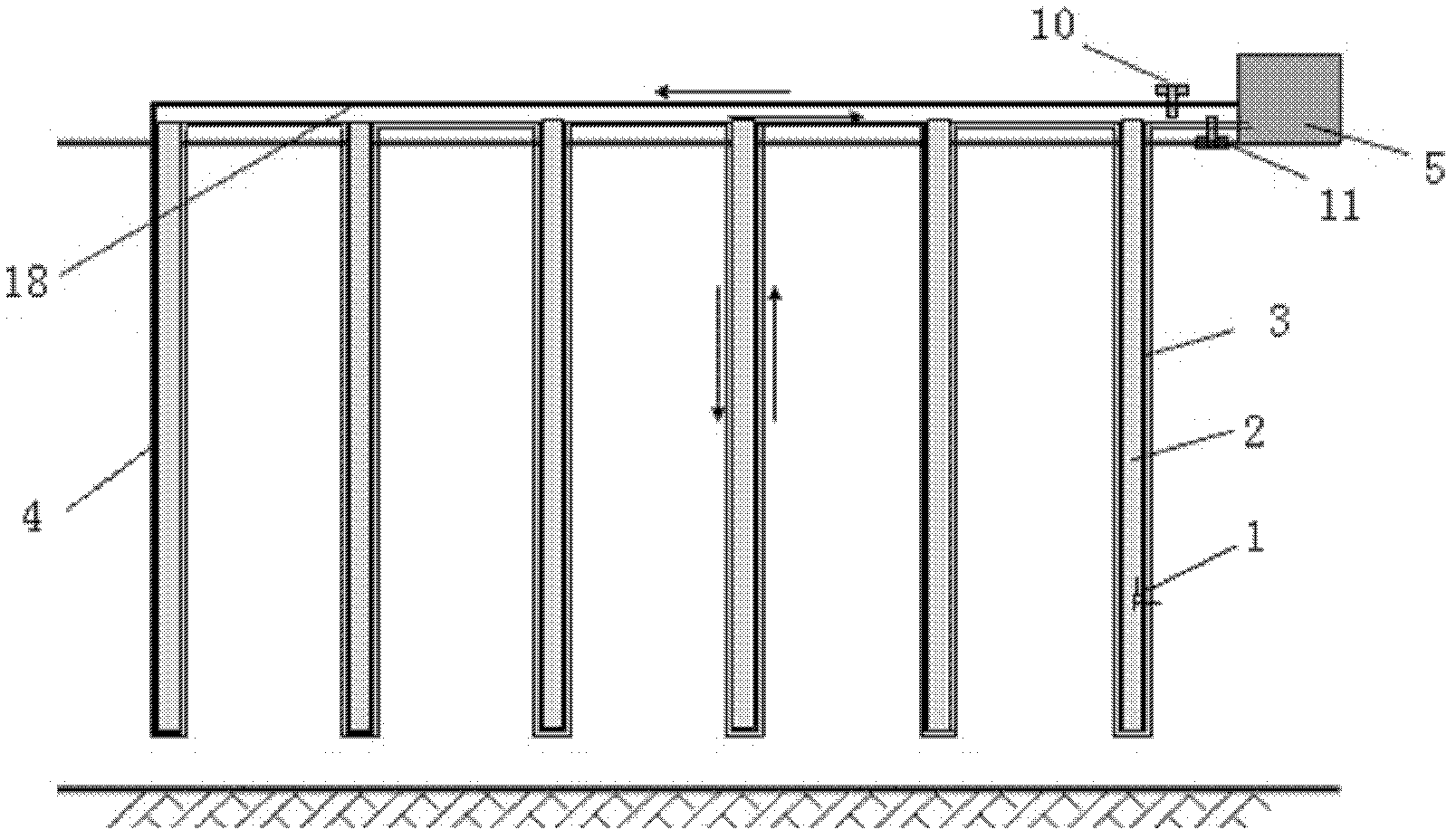 Hot-water draining consolidation processing device and hot-water draining consolidating processing method for soft soil foundation