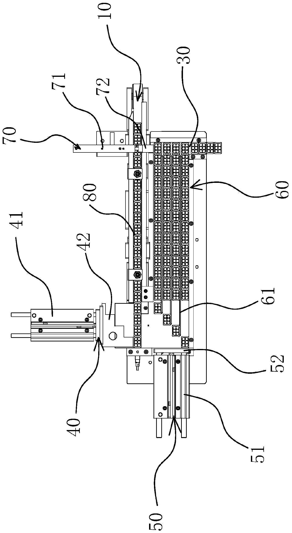 Battery conveying steering mechanism