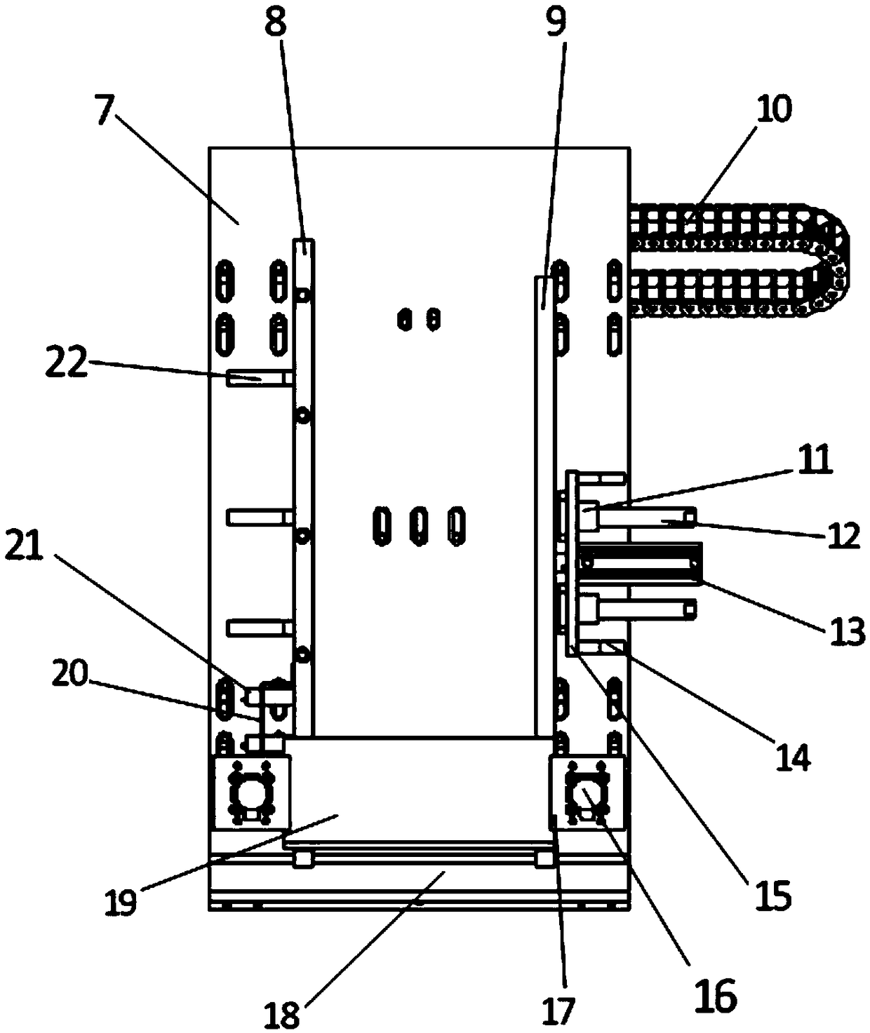 Automatic cutting device capable of cutting wood in batches