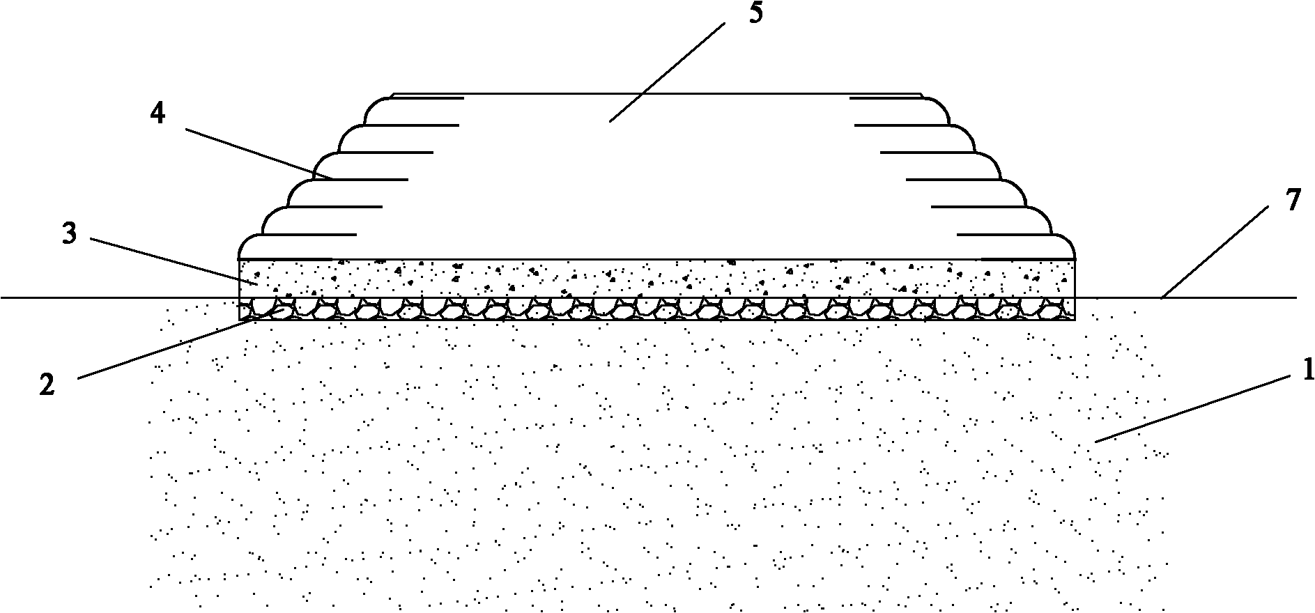 Plate supporting type embankment technology for post-construction settlement controlling of deep soft soil foundation on high-grade highway