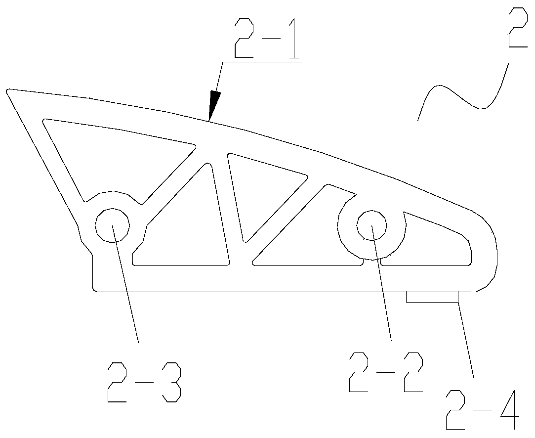 Wall-hanging stove face shell structure