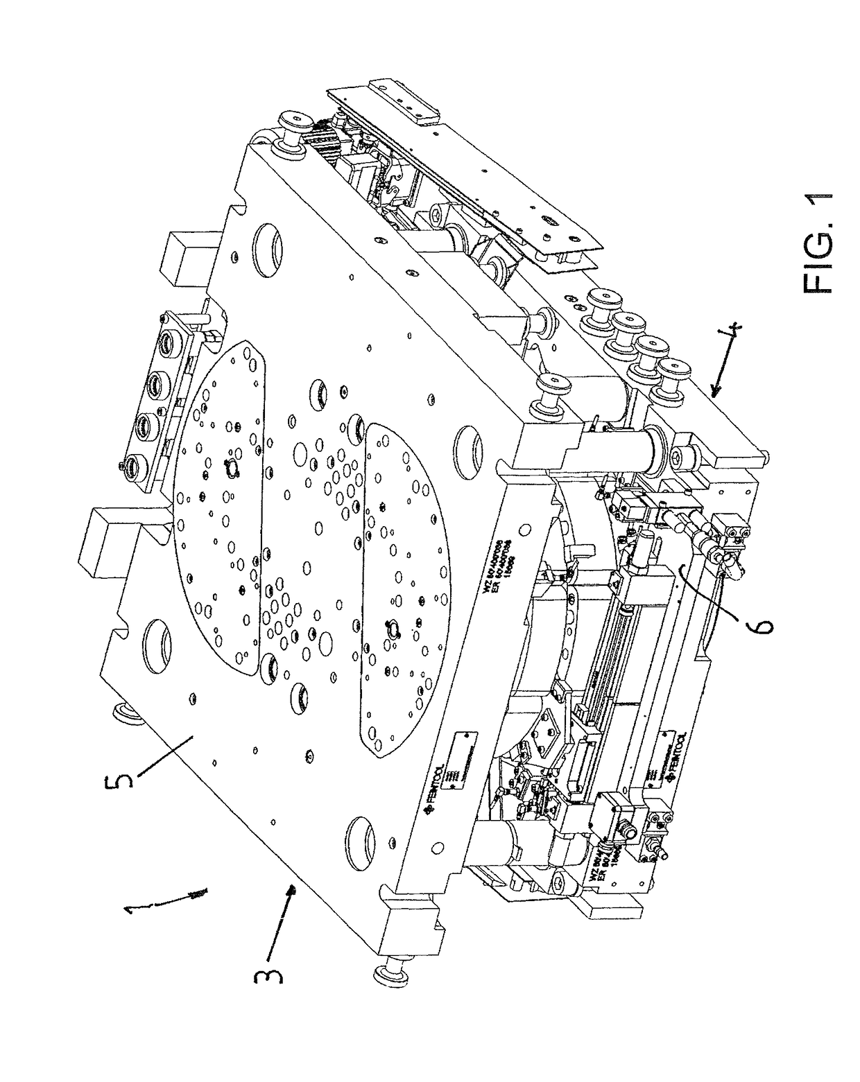 Device and method for transferring workpieces into and out of a tool