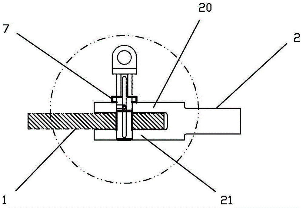 Tool and operation method for live replacement of 220kv narrow base tower tension insulator string