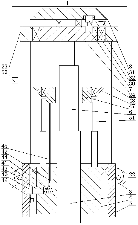 Clamping mechanical arm with self-adjusting clamping force