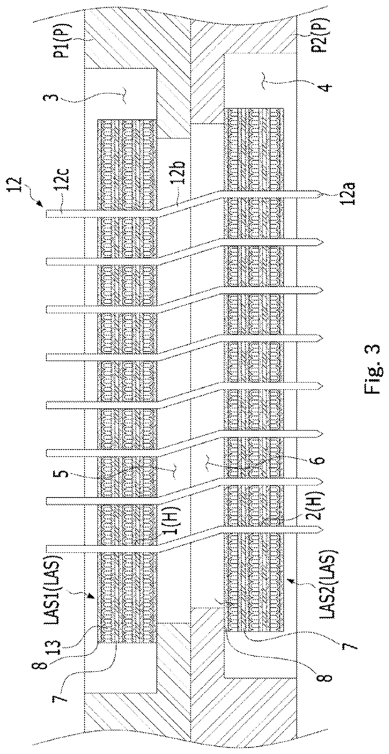 Laminated anodic oxide film structure