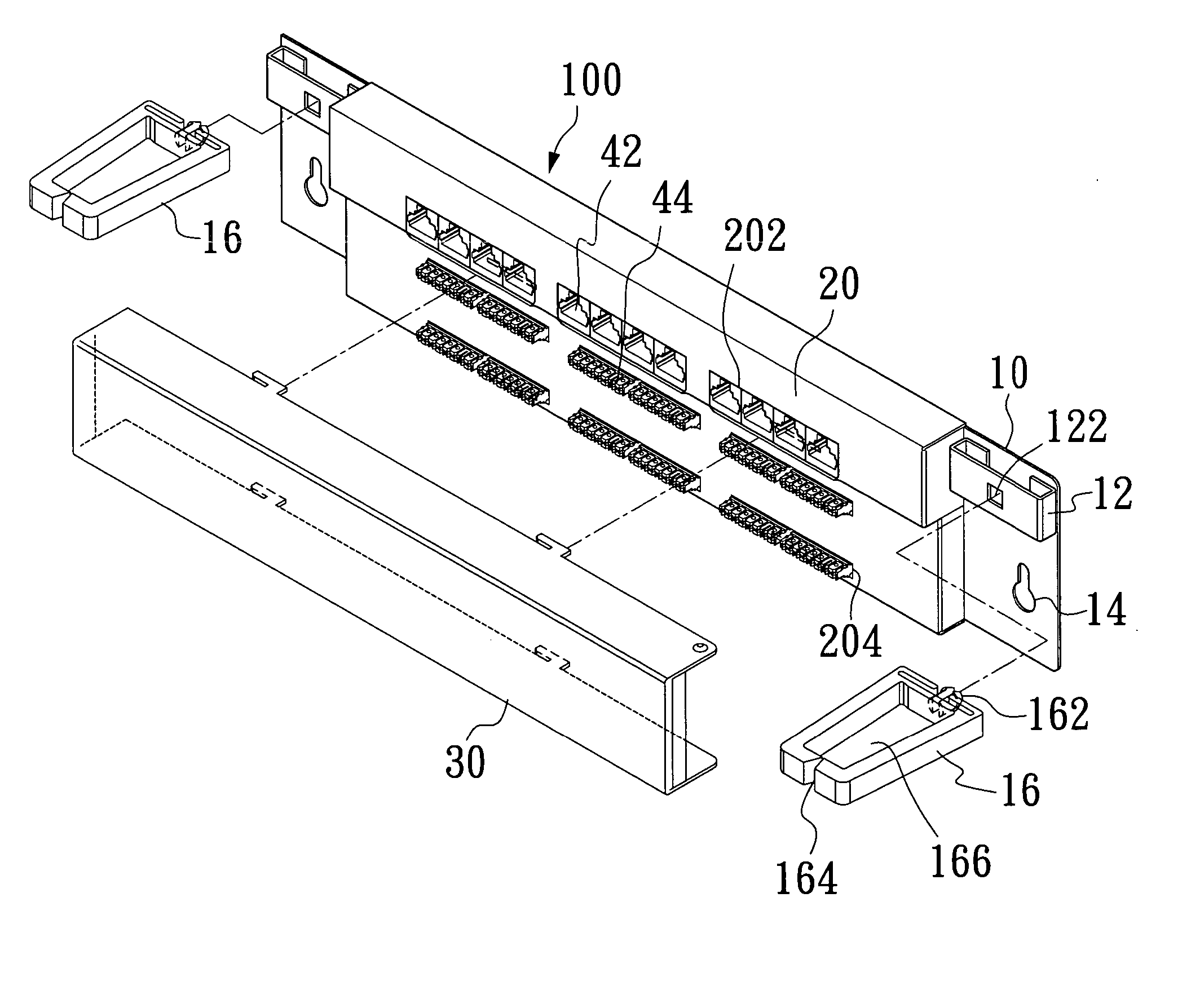 Wires-easy-arranged and low-cross-talk patch panel