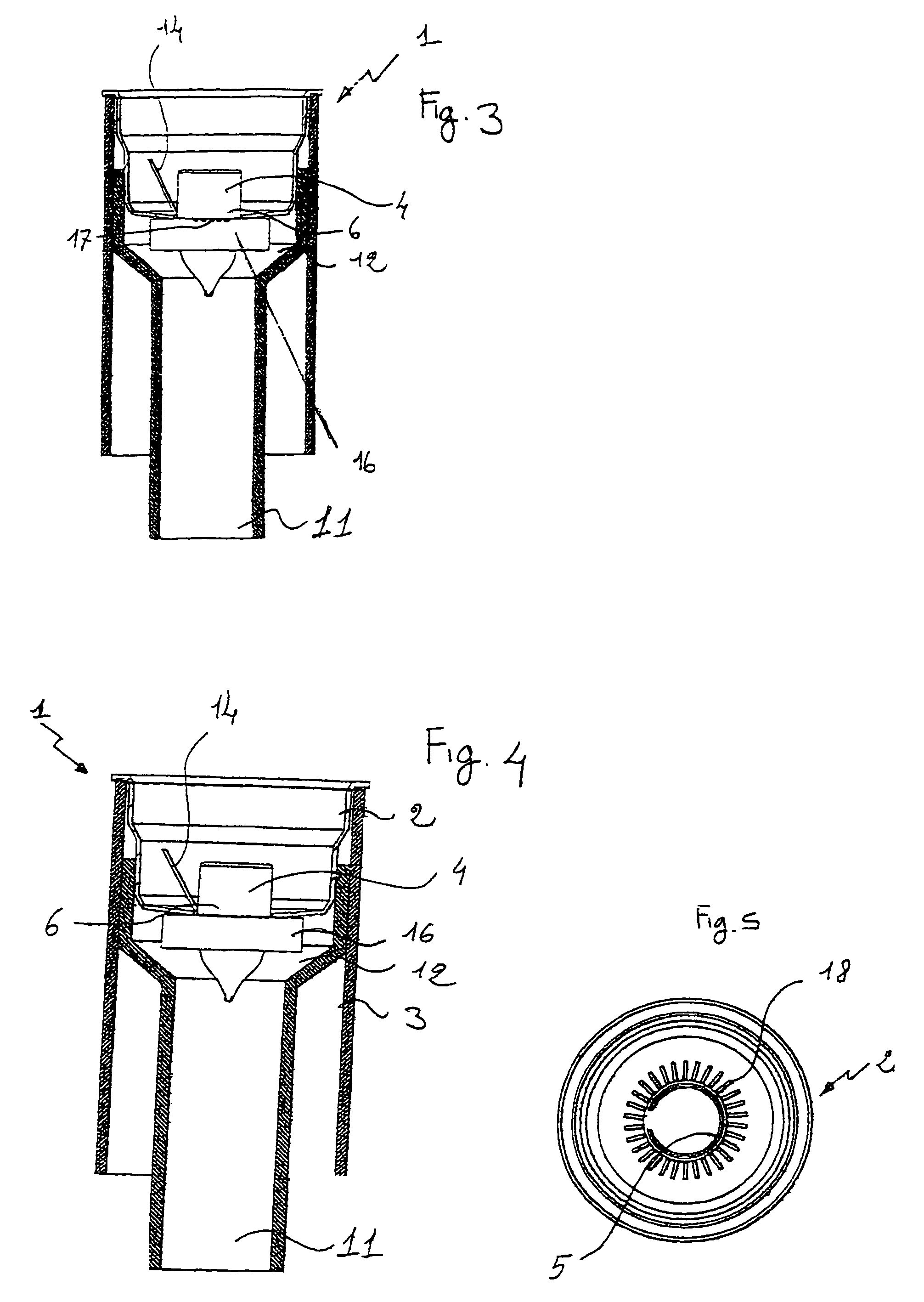 Unit for preparing beverages from soluble products