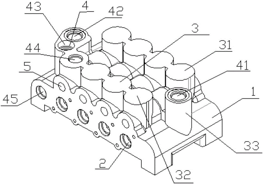 Quadruple valve body casting and mold thereof