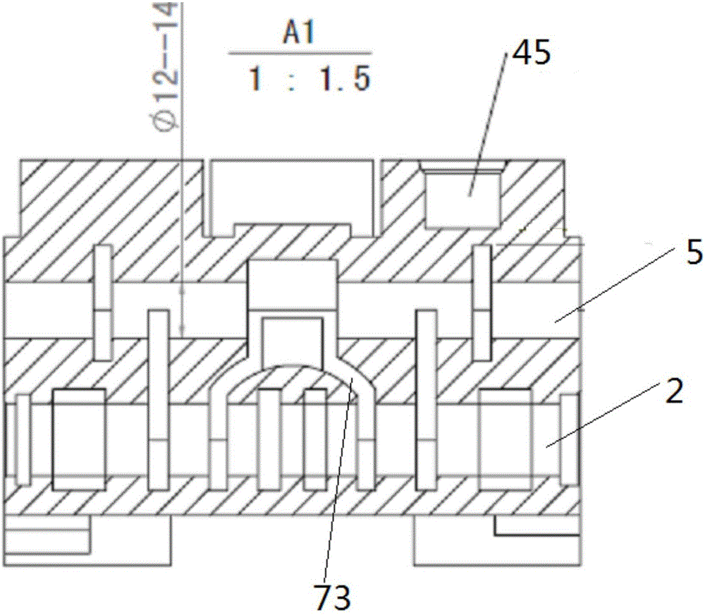 Quadruple valve body casting and mold thereof