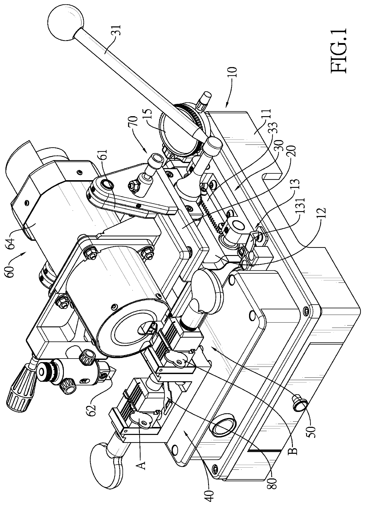 Key duplicating machine