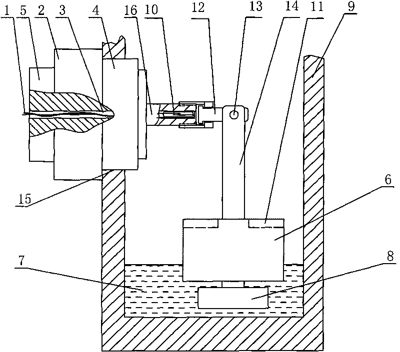 Side-mounted suspended magnetic induction liquid level switch