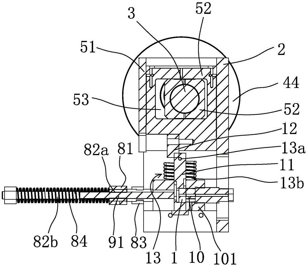 Slippage type cutting-out device of high-speed shaft pin machine