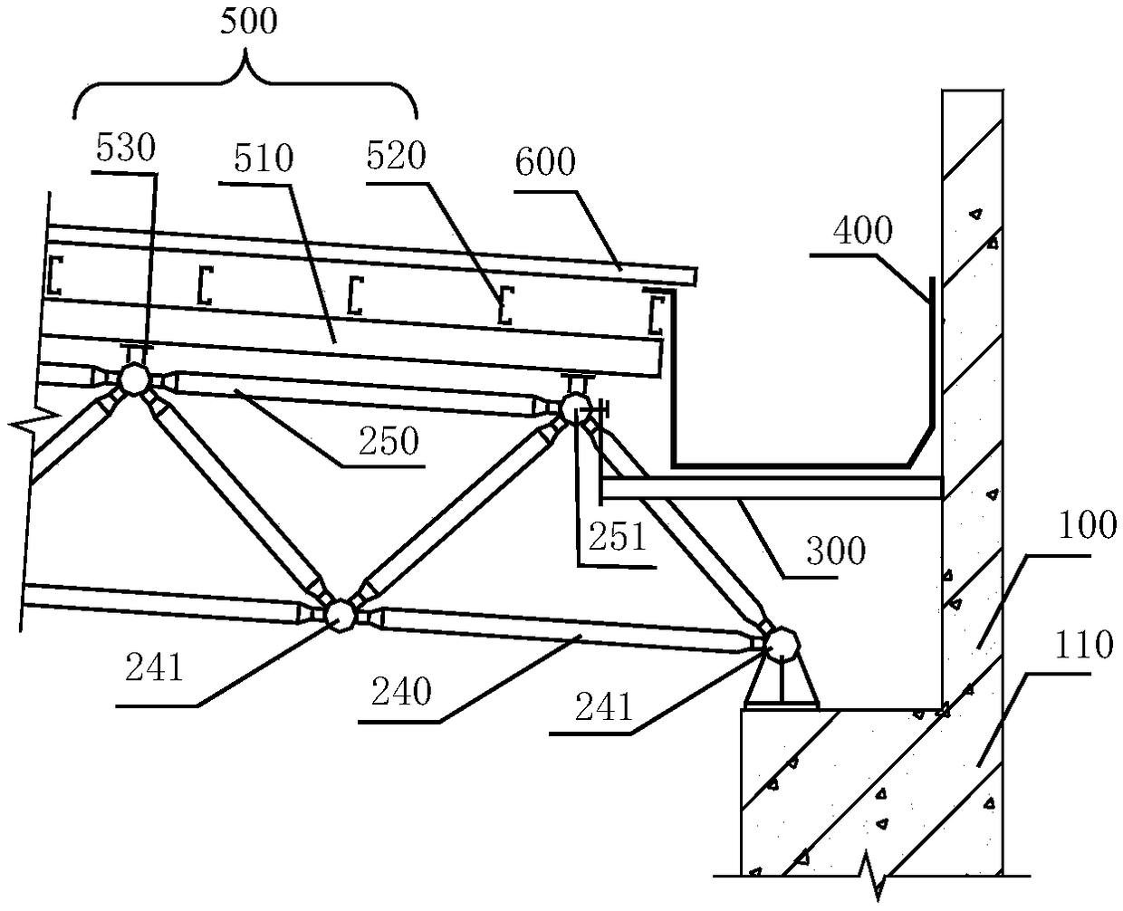 Draining structure