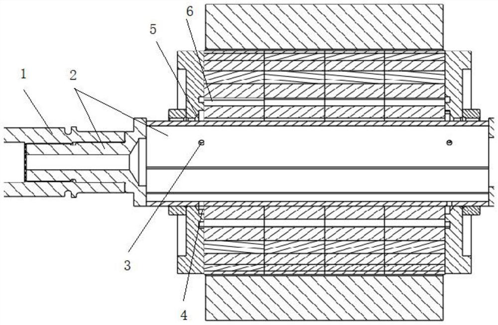 Oil cooling structure of driving motor and processing method thereof