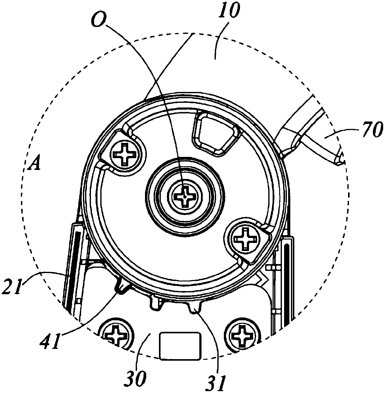 Handheld type cleaning tool and operating method and manufacturing method of handheld type cleaning tool