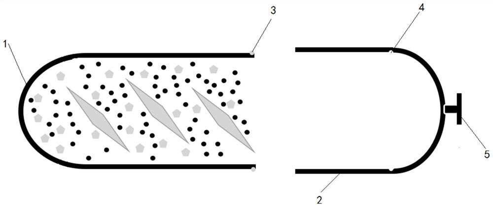 A kind of sand control capsule and its contents and preparation method of the contents