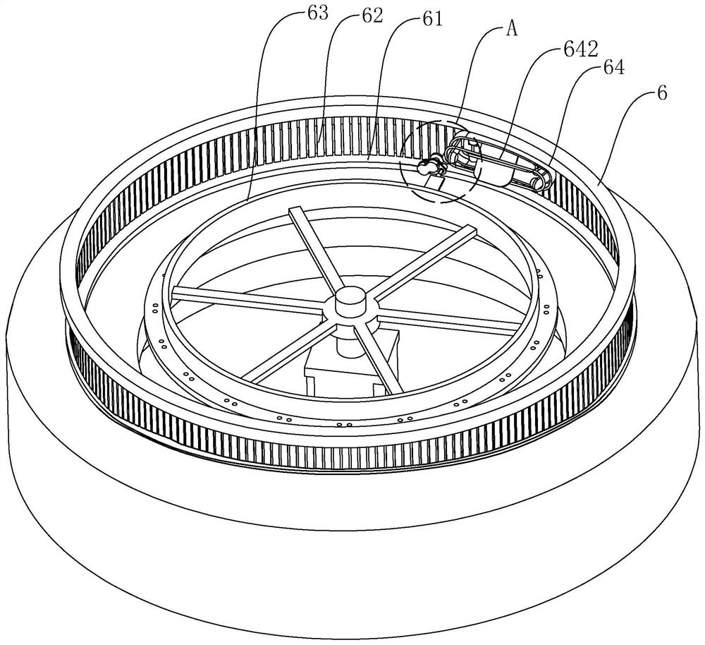 Shuttle propeller and circular weaving machine