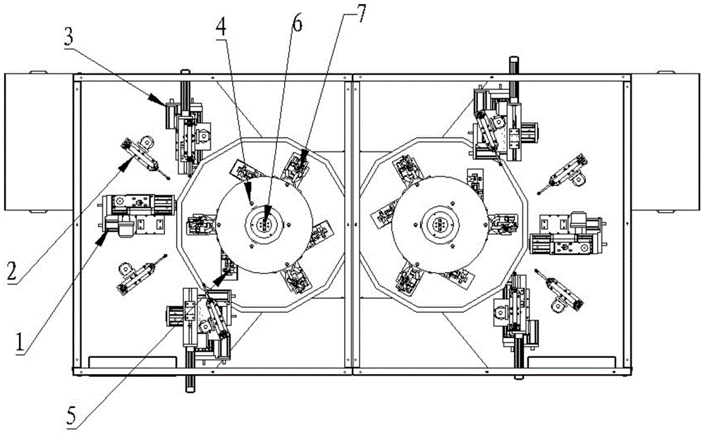 Four-way valve pipe component and low-pressure valve component mixed automatic flame brazing machine