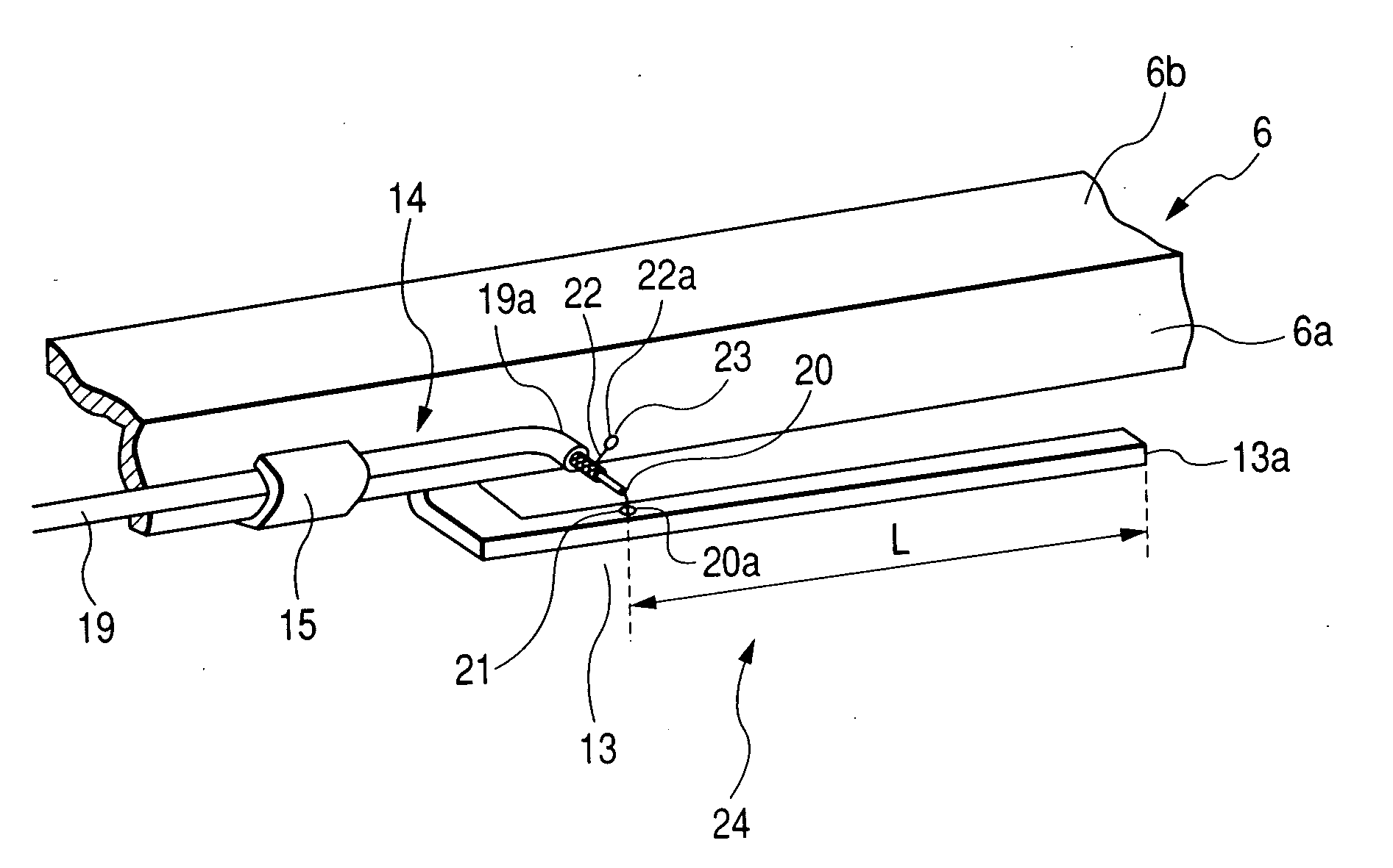 Vehicle antenna, monitor display device having vehicle antenna, an method of forming vehicle antenna