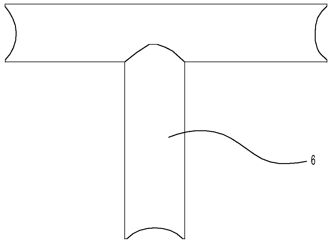 Automatic arc forming equipment for pipe fittings and arc forming method thereof