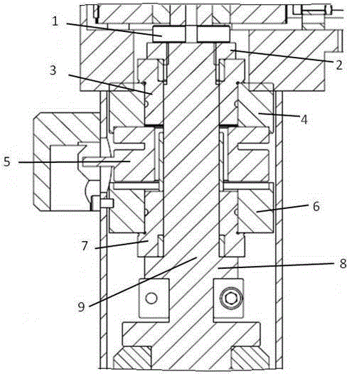 Sensor installation structure and installation method of automatic servo press