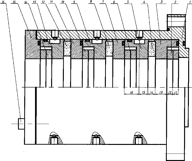 Magnetic liquid and triclinic mouth packing ring combined reciprocating shaft sealing device