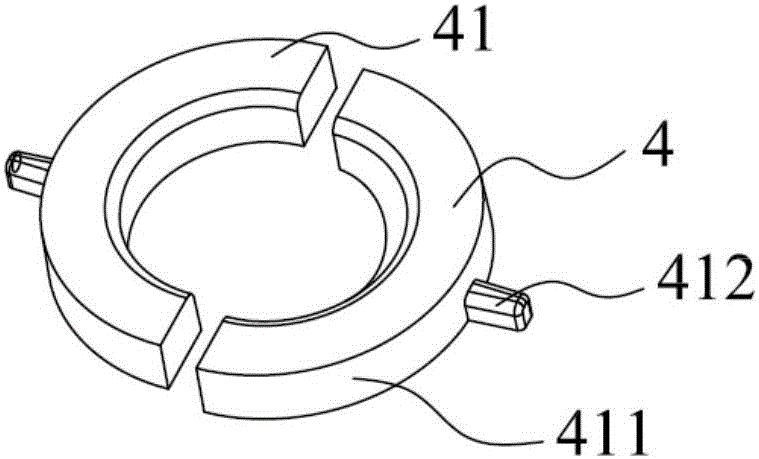 Metering distribution box hole blocking device