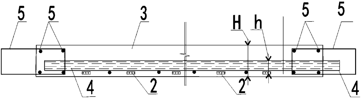 Bamboo-strip-containing structural slab and designing method thereof