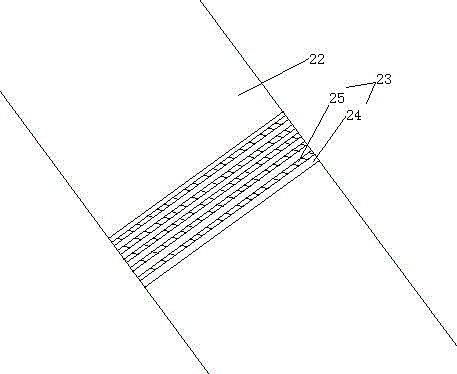 Energy-saving and environment-friendly oil-stone separation device for road old asphalt mixture