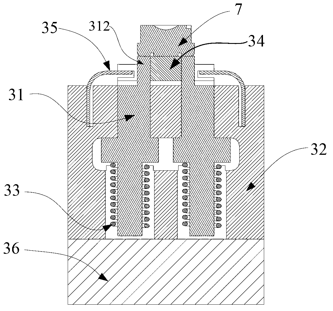 Automatic chip mounting device and chip mounting method