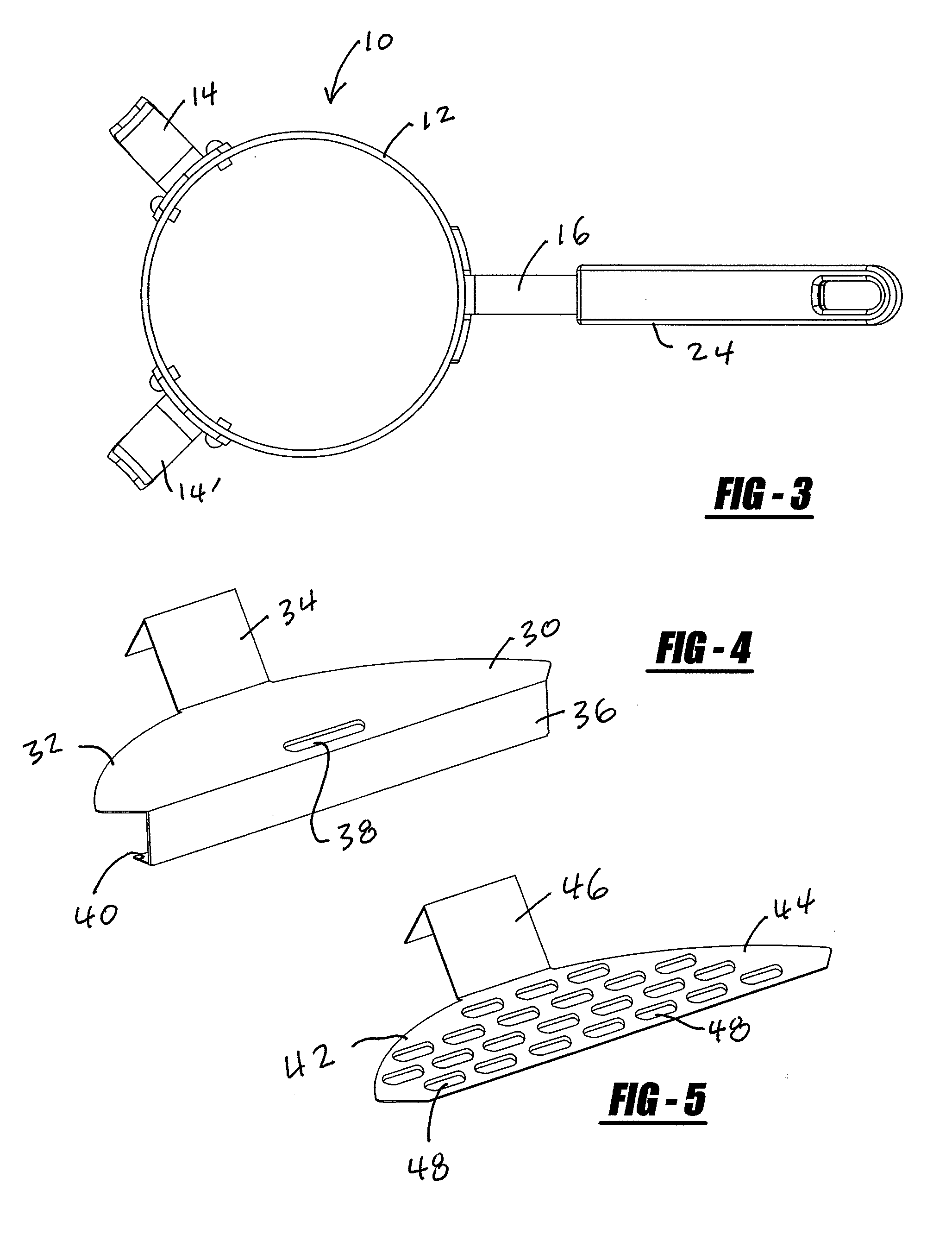 System and method for diverting liquids from foodstuff during preparation in a frying pan