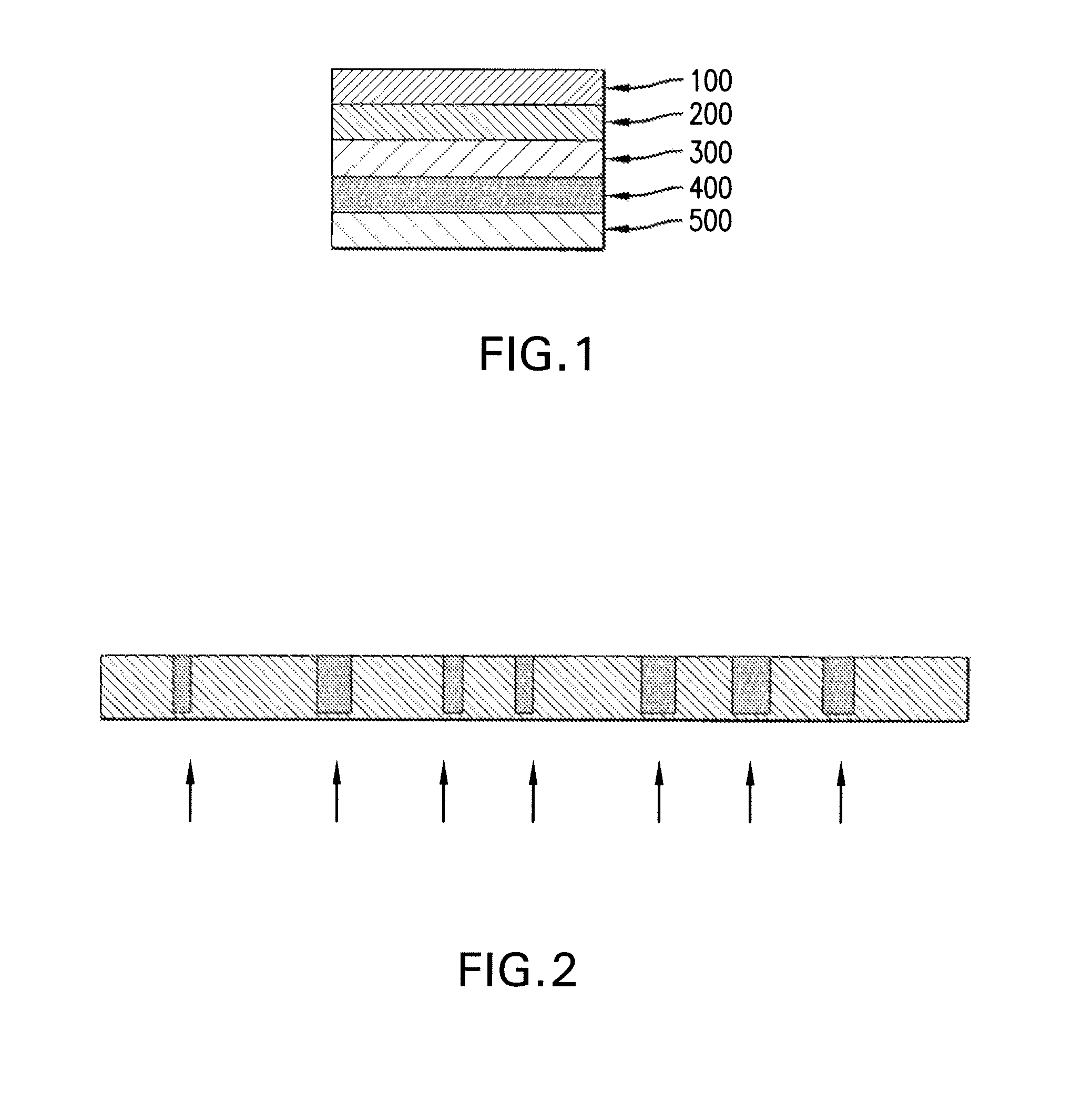 Spreading layer and humidity control layer for enhancing sensor performance