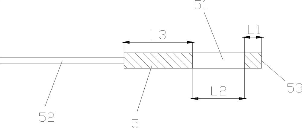 Powder spraying device capable of achieving pressure relief and accurately controlling spraying amount