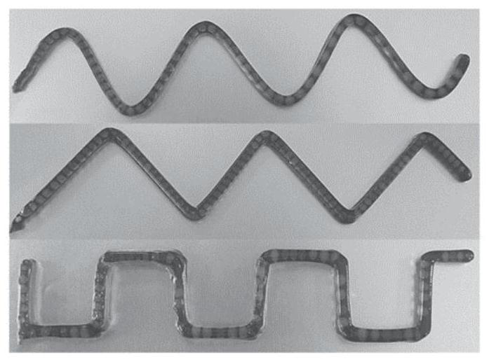 A kind of phase change energy storage material with pod structure and its preparation method and application