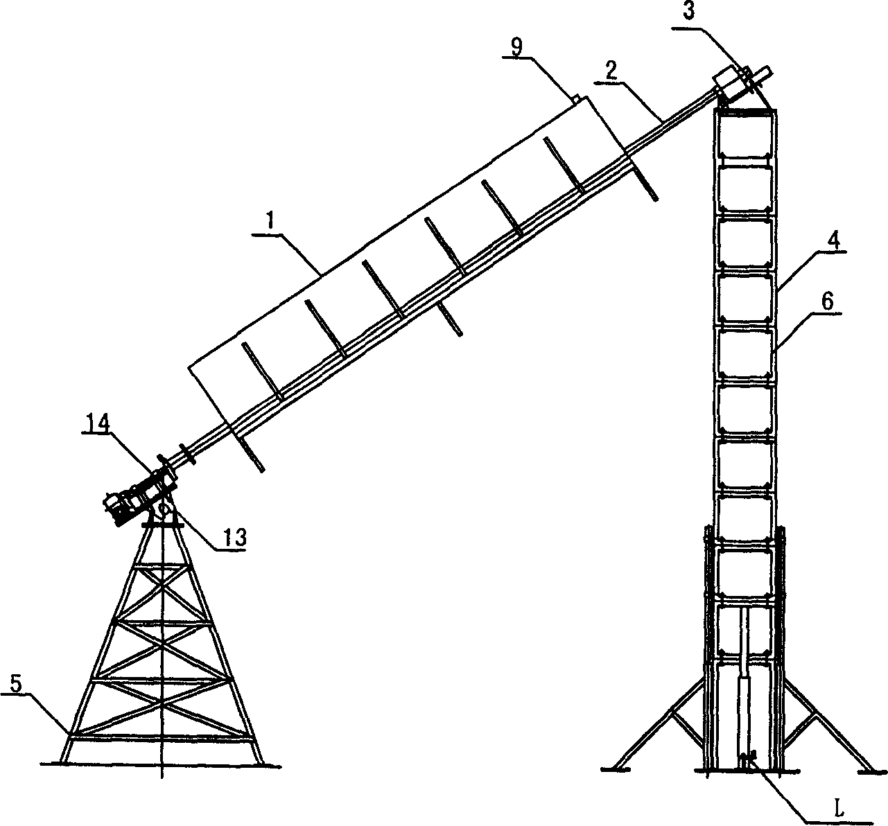 Quasi-two dimensional tracking light focusing photovoltaic generator