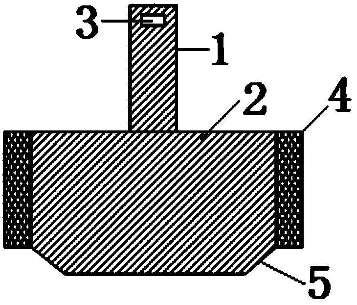 Slag removing plate for reducing iron loss