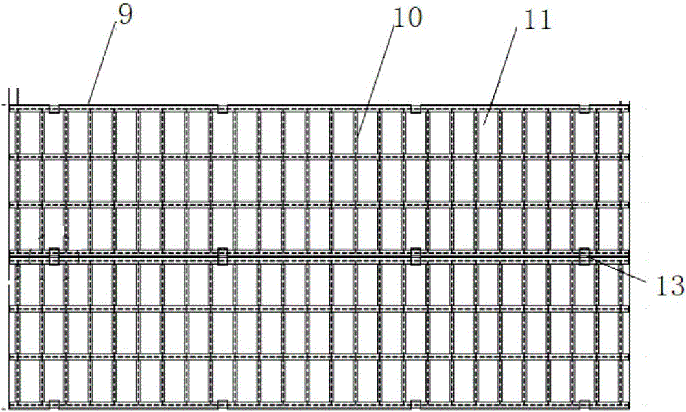 Prefabricated and movable type platform for pile sinking