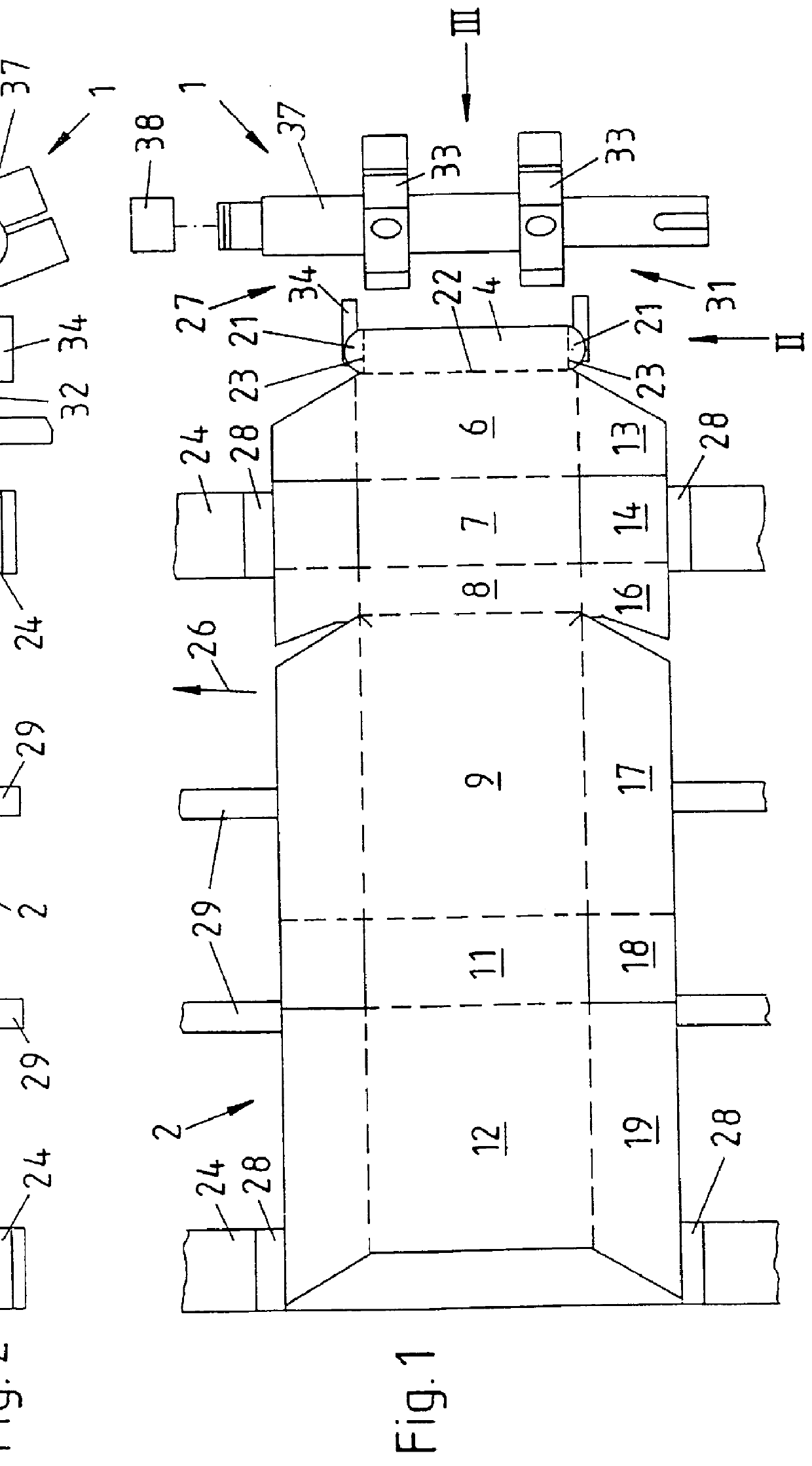 Method of and apparatus for folding flaps on blanks of packets for rod-shaped smokers' products