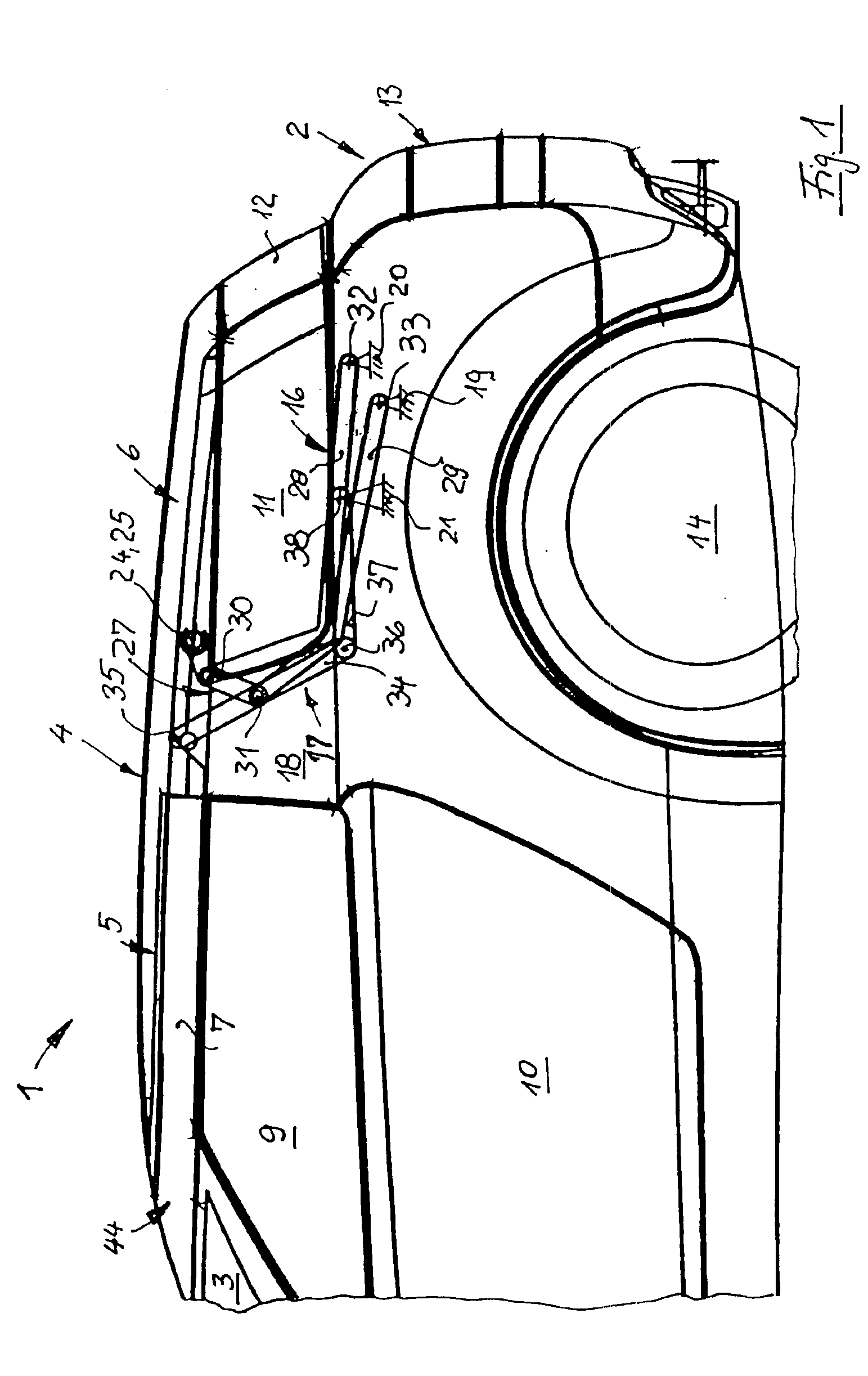 Enclosed motor vehicle in particular a van, a station wagon, or an SUV