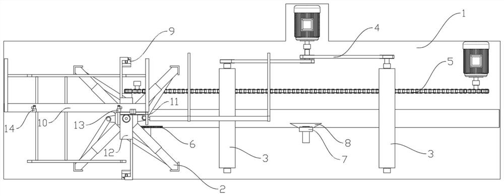 Automatic discharging device for leather carving type flexible decorative material