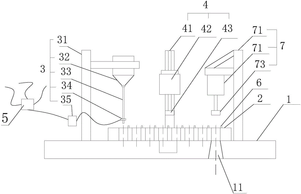 Automatic tablet compressing device