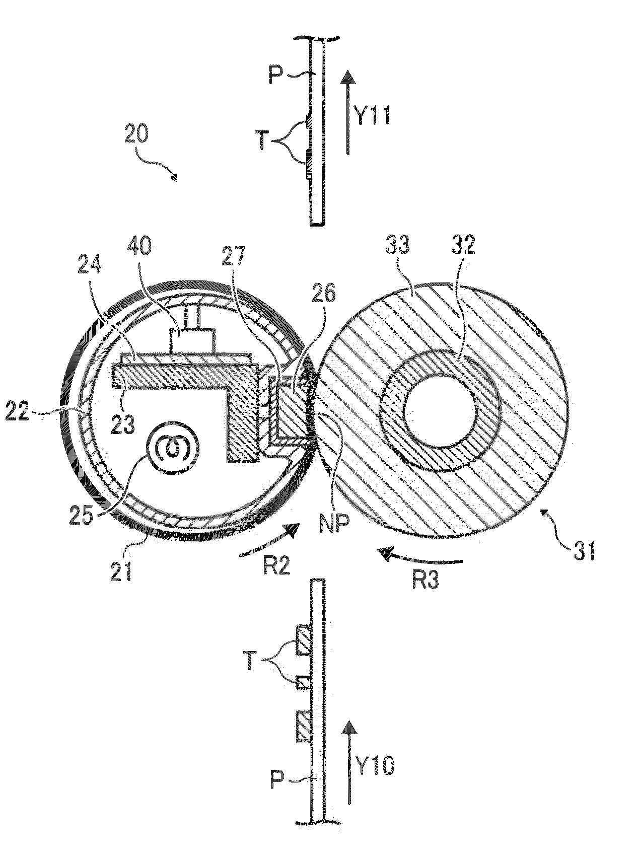 Fixing device and image forming apparatus employing the fixing device