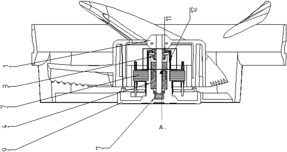 Fan mounting mechanism
