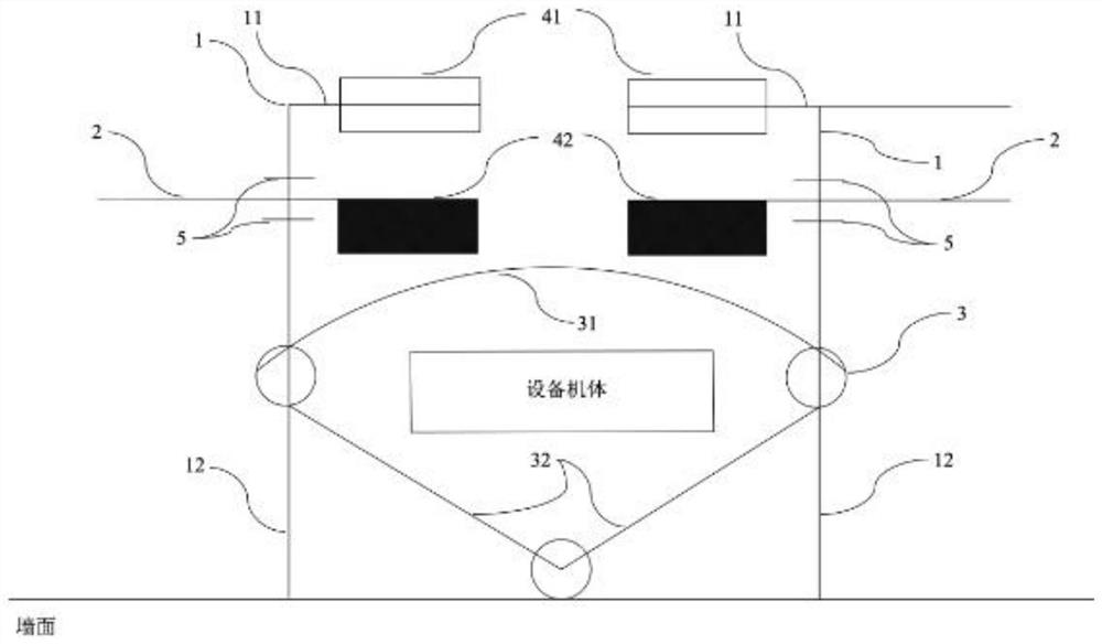 Anti-toppling device for preventing intelligent fitness equipment from toppling