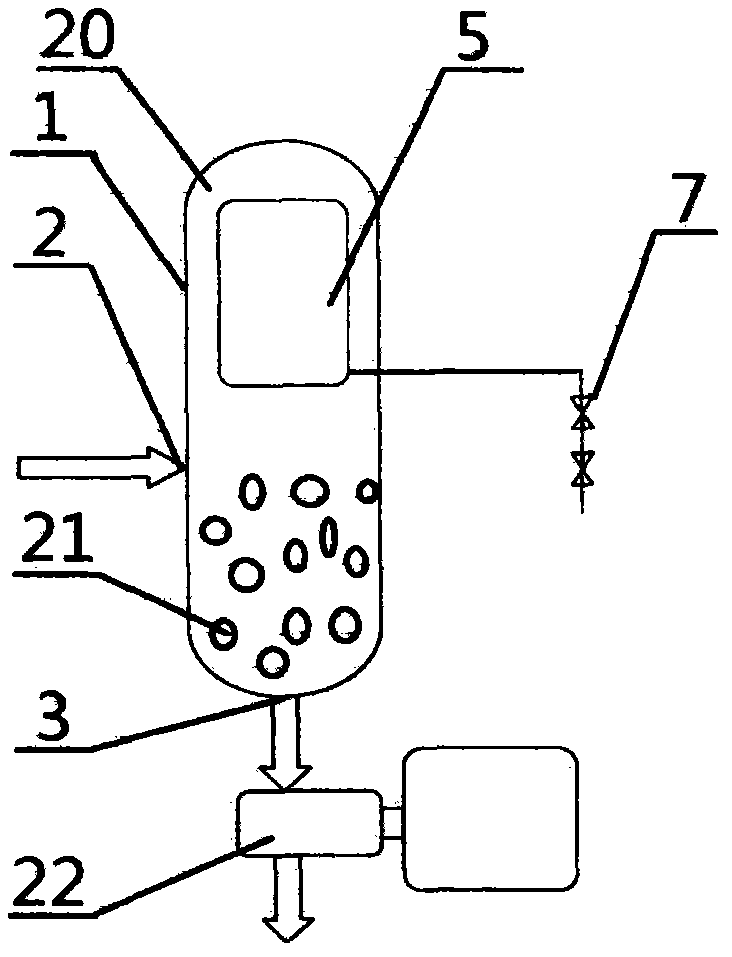 Low-volatile liquid vacuum dehydrating method and device