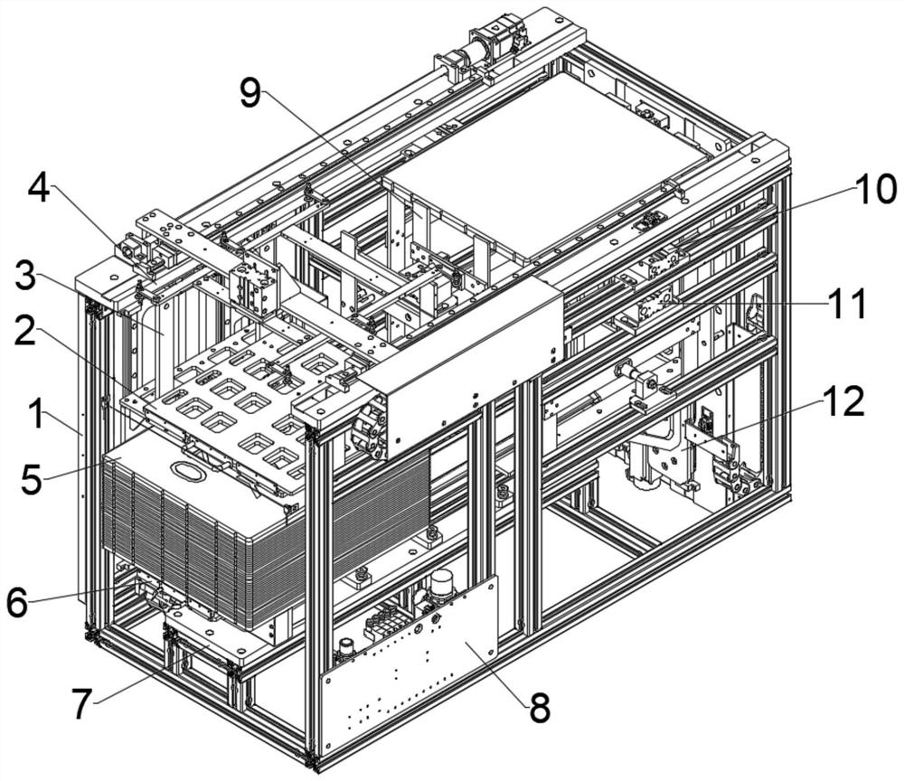 Automatic tray feeding and discharging device