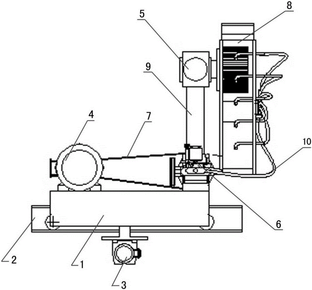 Self-propelled type automatic spraying machine for greenhouse