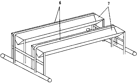 Method of regulating temperature of rhizosphere environment of strawberries in sunlight greenhouse and facility