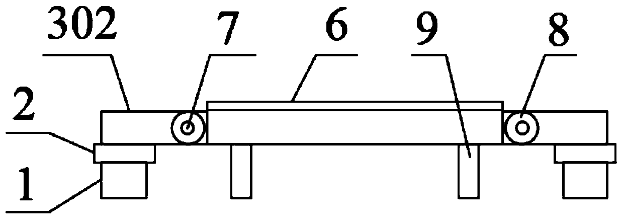 Width-adjustable feeding device